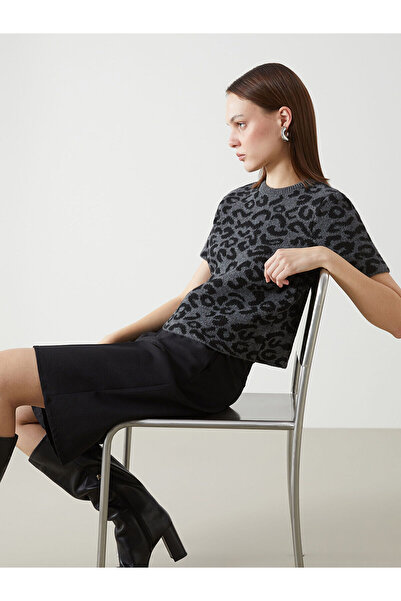 LC Waikiki Anthracite Crew Neck Leopard Print Women's Knitwear Sweater