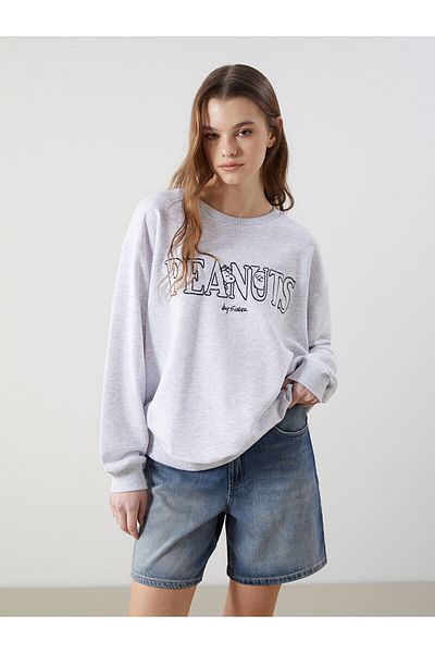 LC Waikiki Crew Neck Snoopy Printed Oversize Women's Sweatshirt