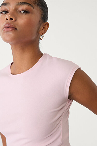 Stradivarius Basic fitted cropped T-shirt
