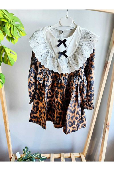 WİKİBOOM Dress with Scalloped Neckline
