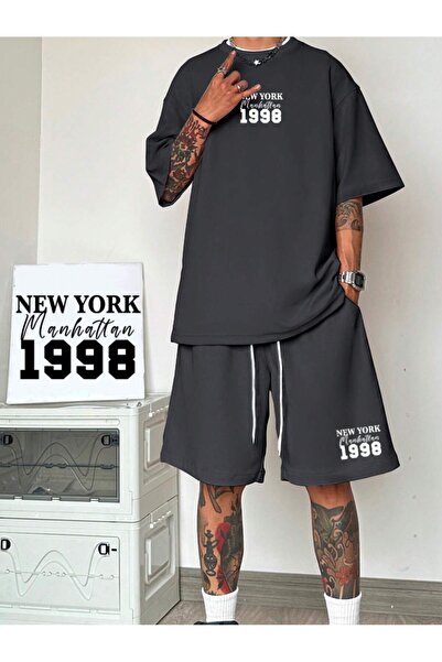 Tarzsokak Set tricou și pantaloni scurți cu mânecă scurtă cu imprimeu digital...