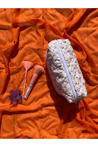 ESY LİNE White Retro Floral Patterned Makeup and Handbag