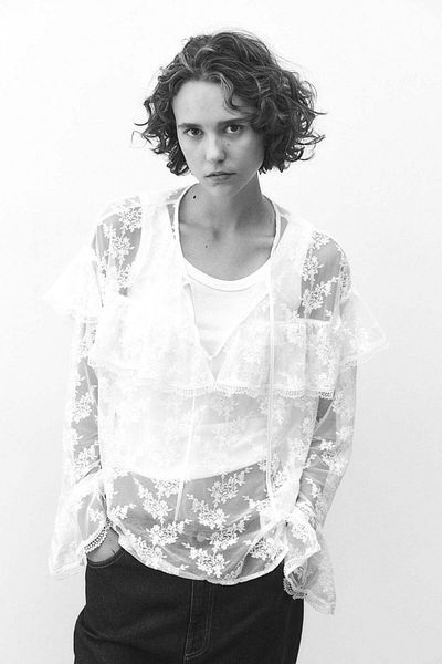H&M Flounced lace blouse