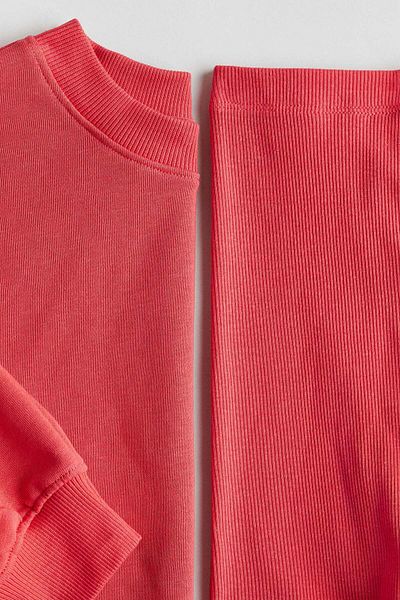 H&M 2-piece sweatshirt and shorts set