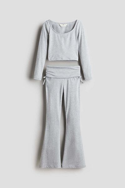 H&M طقم جيرسي مكون من قطعتين