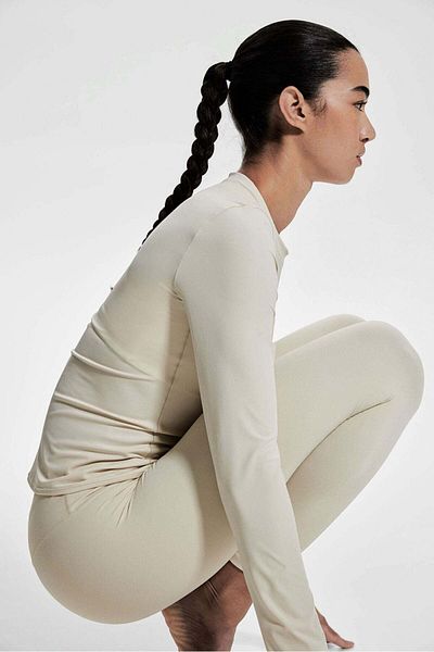 H&M Yoga leggings in SoftMove™ Lycra® Sport