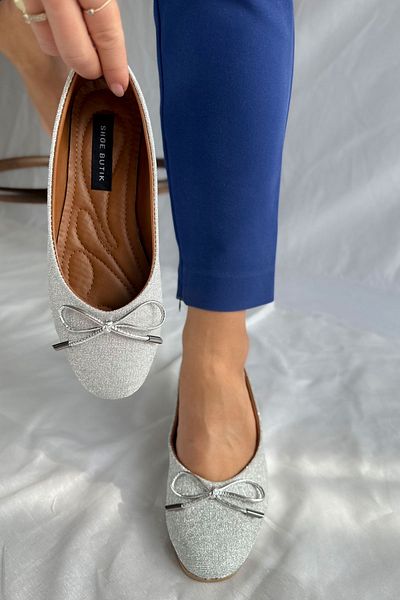 Shoebutik Balerini de damă Lusia Silver Stone Bow Detail