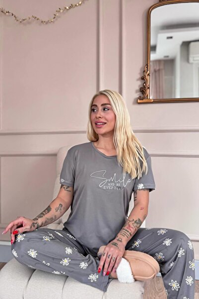Pijamaevi Gray Smile Everyday Patterned Bamboo Short Sleeve Women's Pajama Set