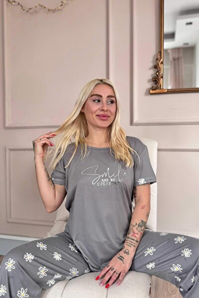Pijamaevi Gray Smile Everyday Patterned Bamboo Short Sleeve Women's Pajama Set