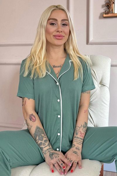 Pijamaevi Green Sofistic Front Buttoned Short Sleeve Women's Pajama Set