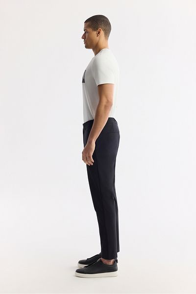 Avva Men's Black Slim Fit Elastic Waist Bi Stretch Fabric Trousers A51Y3077