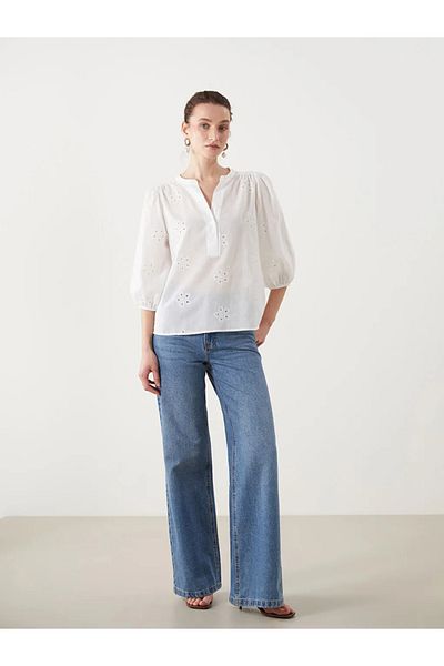 LC Waikiki Γυναικεία μπλούζα LCWAIKIKI Classic White Runaway γιακά με αυτοσχεδιασμό