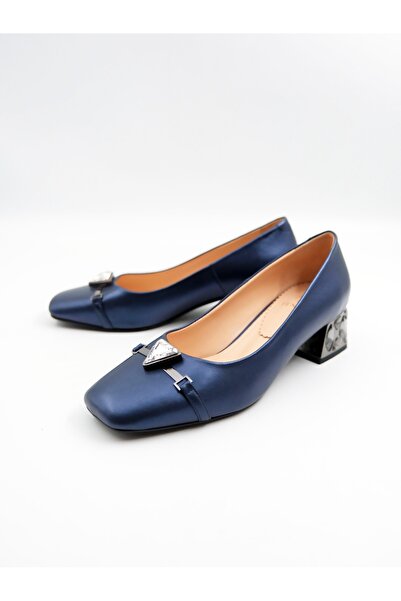 Tenau Жіночі шкіряні туфлі на підборах