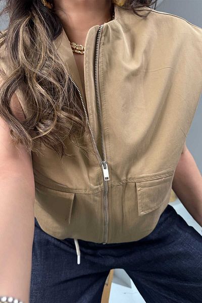 Sohotique By P Zippered Pocket Vest Camel