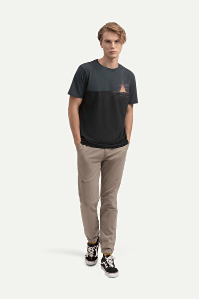 KAFT Unisex T-Shirt με κανονική εφαρμογή - Burning Tire