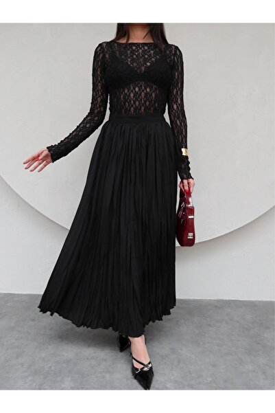 ESRAHELVACI Wrinkled Look Maxi Skirt