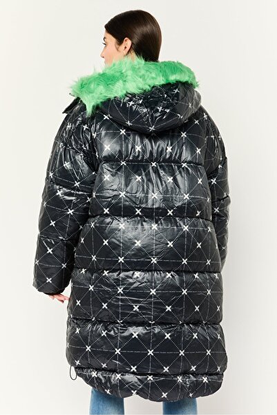 collusion Women Allover Printed Puffer Jacket, Black