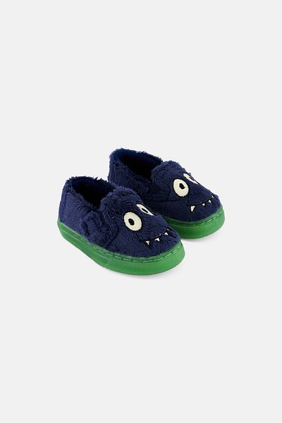 Toms حذاء لوكا بإغلاق فيلكرو للأولاد الصغار، أزرق داكن