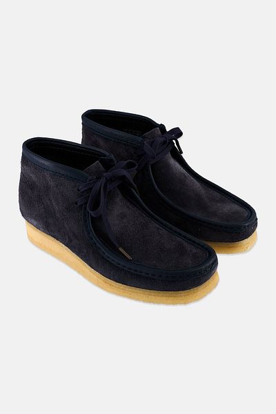 CLARKS Men Standard Wallabee Lace Up Ankle Boots, Navy