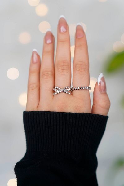 The Collection Set of 2 Bow and Caesar Model Silver Adjustable Women's Rings (2 Rings)