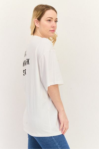 Steve Madden Women Crew Neck Short Sleeves Graphic Print T-shirt, White