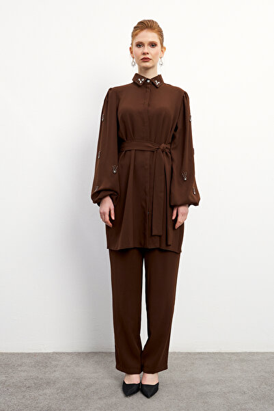 VAVİNOR Σετ τουνίκ και πανταλόν με μοτίβο καφέ Leora