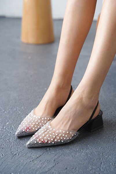 MODAADAM Kadın Petra Kısa Topuklu Taşlı Ayakkabı - Siyah