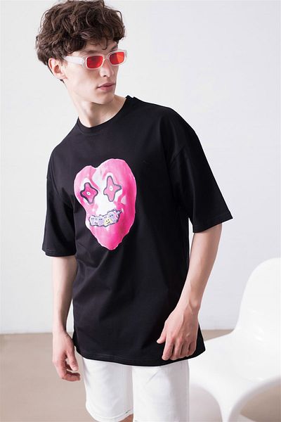 Trendiz Tricou unisex cu model inimă neagră