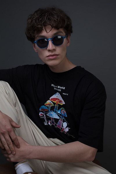 Trendiz Μαύρο T-Shirt Unisex Higher World