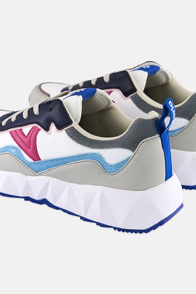 Victoria Women Lace Up Casual Shoes, Multicolor