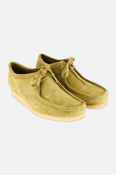 CLARKS Men Standard Wallabee Casual Shoes, Mid Green