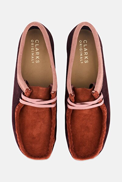 CLARKS Women Standard Wallabee Suede Lace Up Shoes, Maroon