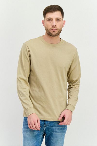 GAP Men Crew Neck Long Sleeves Plain T-Shirt, Khaki