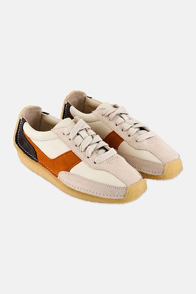 CLARKS Women Standard Fit Natalie Run Lace Up Shoes, Cream