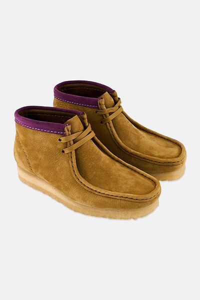 CLARKS Women Standard Wallabee Boot Lace Up Casual Shoes, Tan