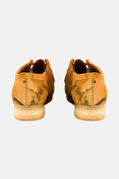 CLARKS Men Standard Wallabee Suede Lace Up Shoes, Turmeric