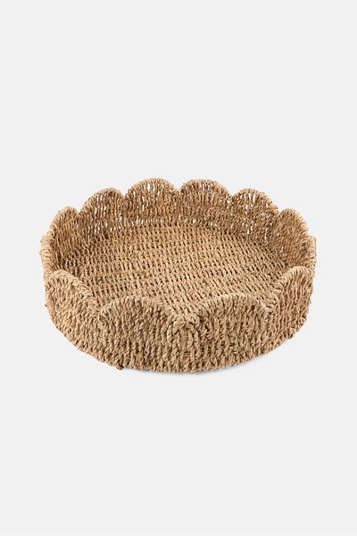 Muy Mucho Round Decorative Tray With Waves, Tan