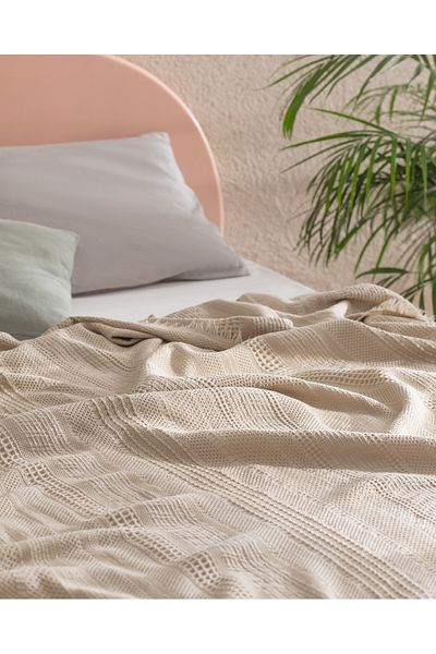 Madame Coco Lucille Double Bedspread - Comfortable and Stylish Design