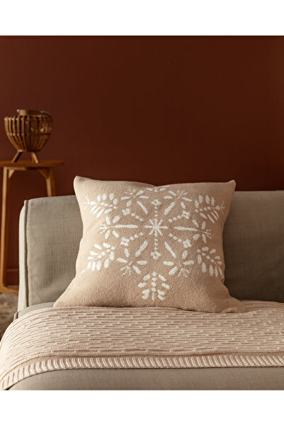 Madame Coco Kristele Kırlent Kılıfı