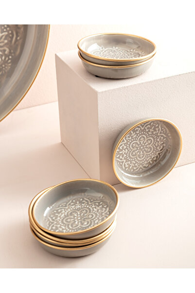 Madame Coco Gray Rosalie 8 Piece Plate Set