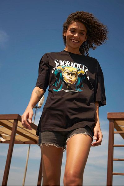 Trendiz Unisex Sacrifices Tshirt Μαύρο