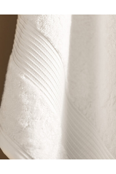 Madame Coco Рушник для обличчя Clarette білий 50x80 см