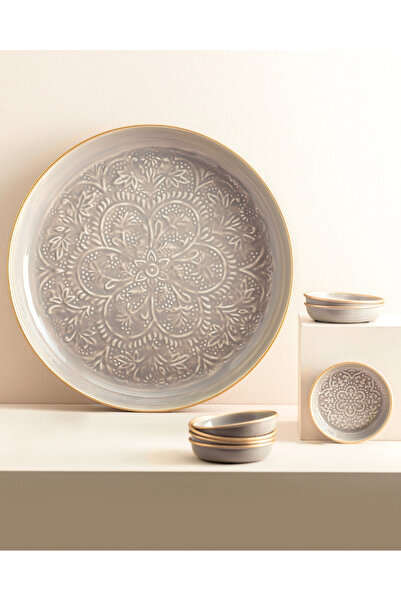 Madame Coco Gray Rosalie 8 Piece Plate Set