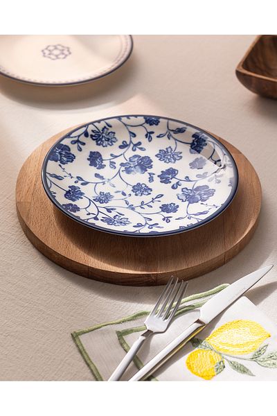 Madame Coco Rêve Bleu Fleur - 19 cm Wide Cake Plate