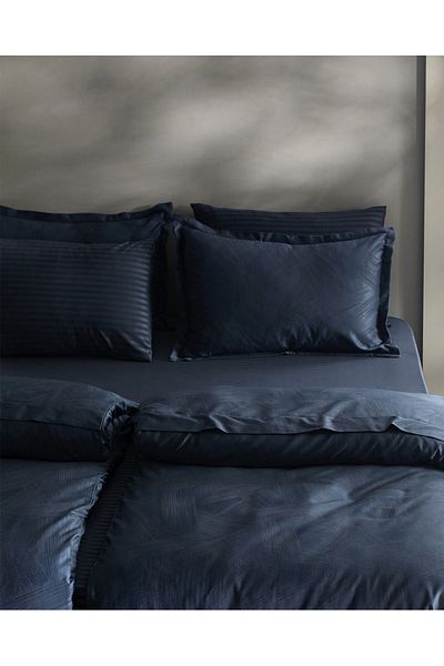 Madame Coco Dreux Family Size Jacquard Satin Duvet Cover Set