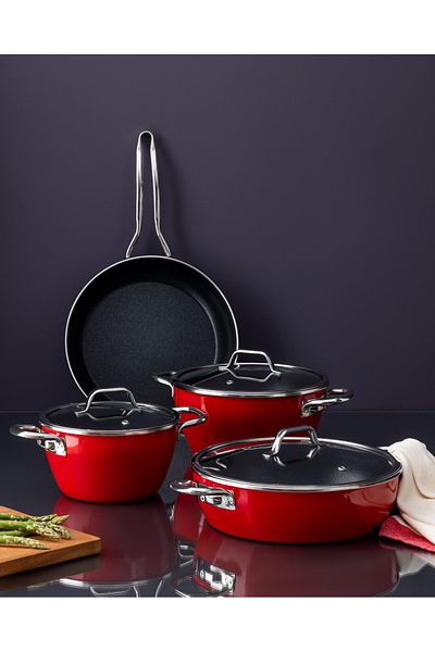 Madame Coco Titanium Enamel - Comfortable Cookware Set