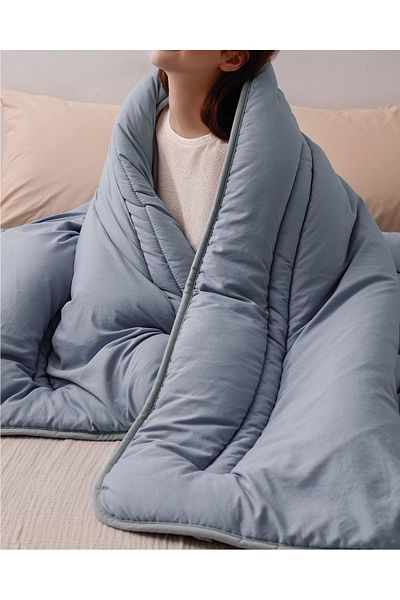 Madame Coco Carole Double Quilt - Comfortable and Stylish Design