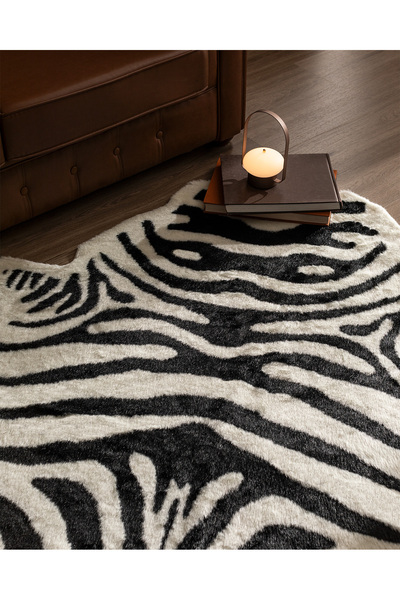 Madame Coco Aleon Dana Post - Siyah/beyaz - 150x200 Cm