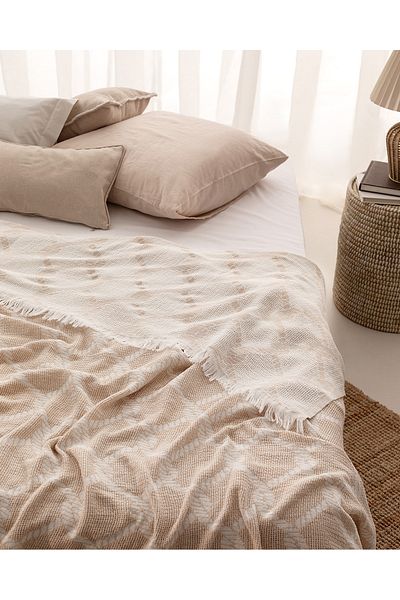 Madame Coco Aleon Double Bedspread Set