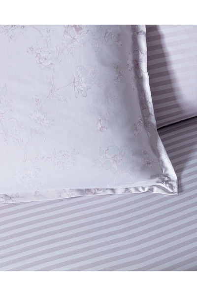 Madame Coco Audrey King Size Jakarlı Saten Nevresim Takımı - Açık Mürdüm